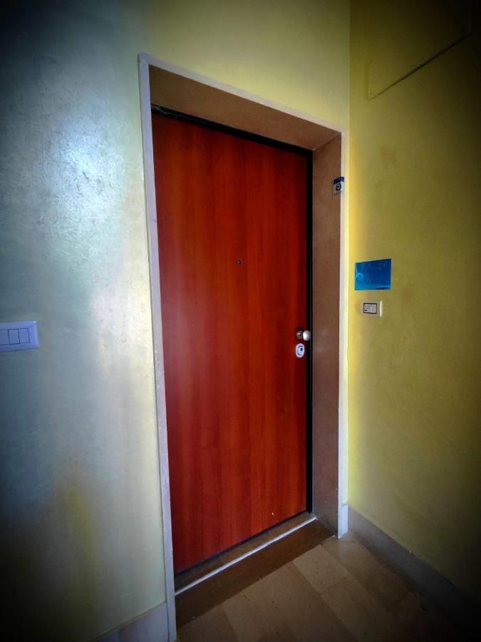 The House Of The Waves Hotel Brindisi Exterior foto